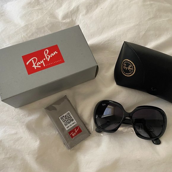 Ray Ban: Jackie Ohh II - Black main image 7